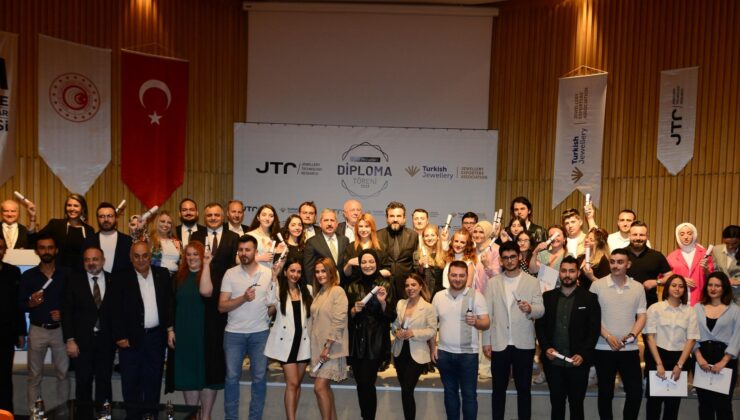 700 pırlanta uzmanı diplomasını aldı