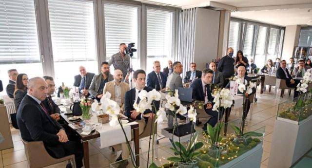 Almanya’da iş dünyasının nabzı Osman 30’da attı