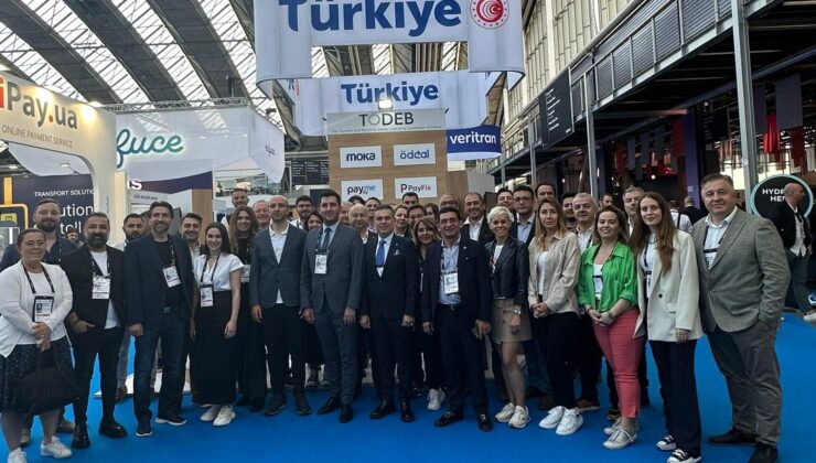 Amsterdam’da kurulan ilk Türk fintek pavilyonu fintek üssü olmaya aday