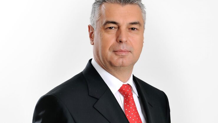 Başarının, hatta belki de her şeyin tarifini yeniden yapmak gerekiyor