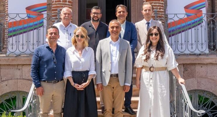Bir yıl içinde 100 bin KOBİ’yi e-ticarete taşıyacaklar