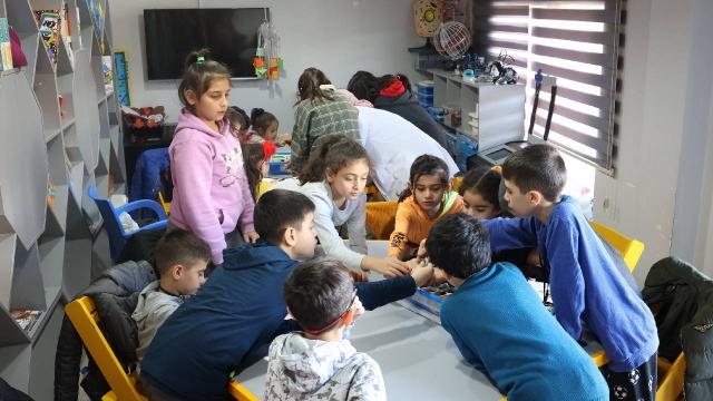 Damat Tween’den depremzede çocuklara eğitim bağışı