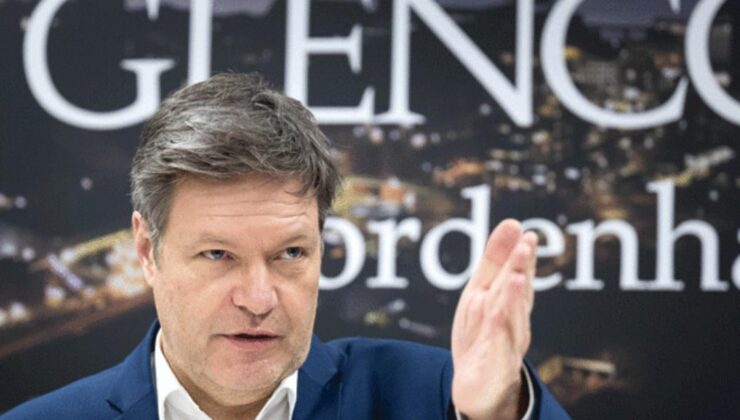 Federal Ekonomi Bakanı Robert Habeck ekonomi konusunda acı konuştu