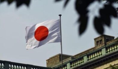 Japonya dünyanın üçüncü büyük ekonomisi ünvanını kaybetti