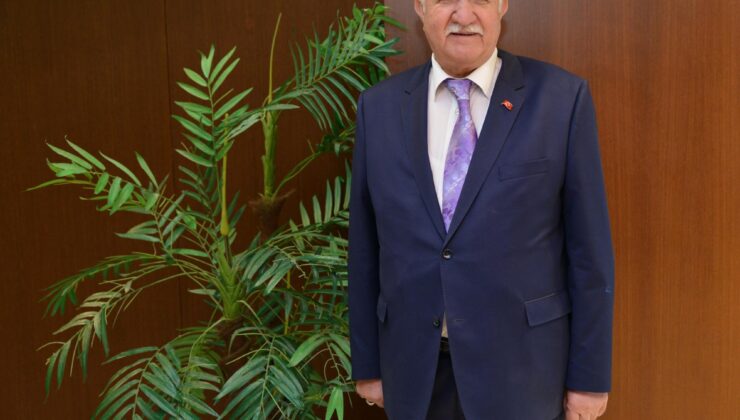 Madenciler dört koldan depremin yaralarını sarıyor