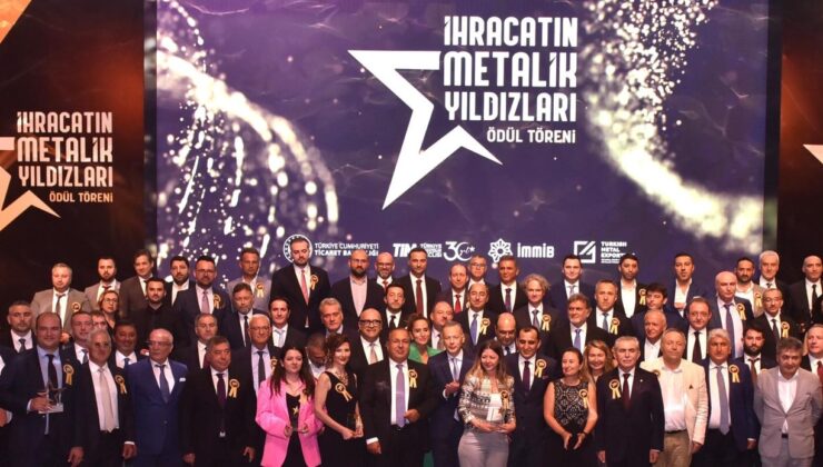 Metalin yıldızları ödüllerine kavuştu