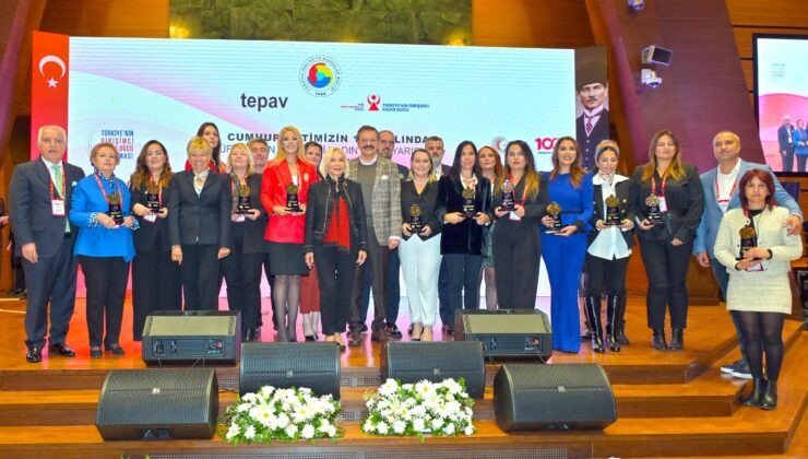 Odalarda kadın meclis üyesi 93’ten 334’e çıktı