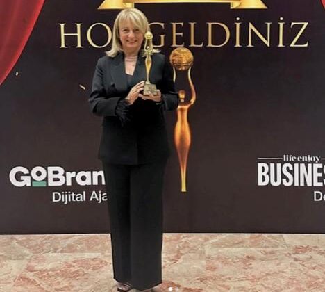 Serter’e, En Güçlü Federasyon Lideri ödülü