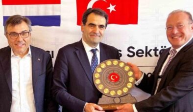 Türk iş ve finans dünyasından Hollanda’da önemli buluşma