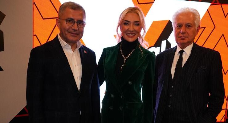 Türkiye’nin sokaklarını temiz tutmak için “Atma” çağrısı