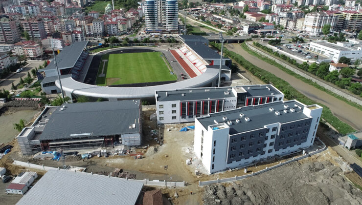 İbrahim Erdemoğlu Trabzon’a olan vefa borcunu eğitime verdiği destekle ödüyor