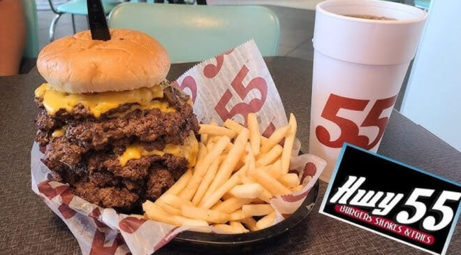 Hwy 55 Burger Shakes & Fries iflas başvurusu yaptı