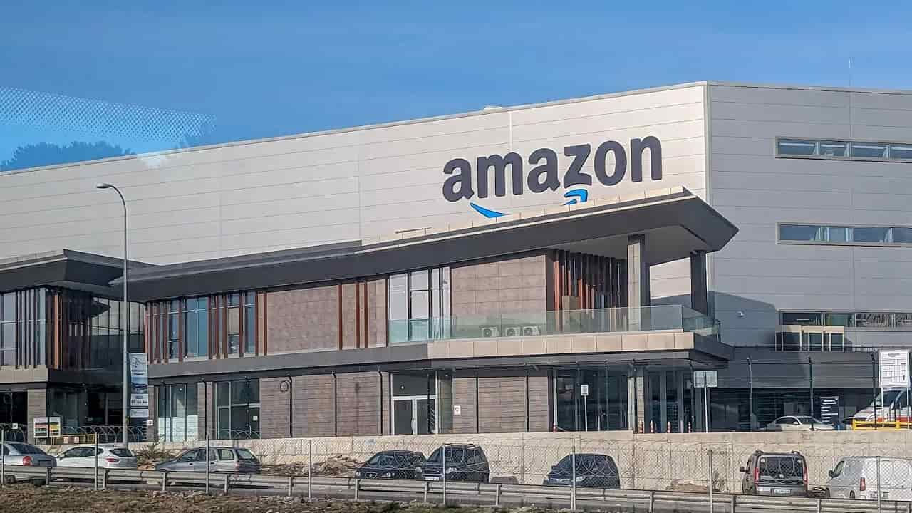 amazondan tarihi karar binlerce kisi isten cikariliyor 7 tesis kapatilacak 17376356273077 1