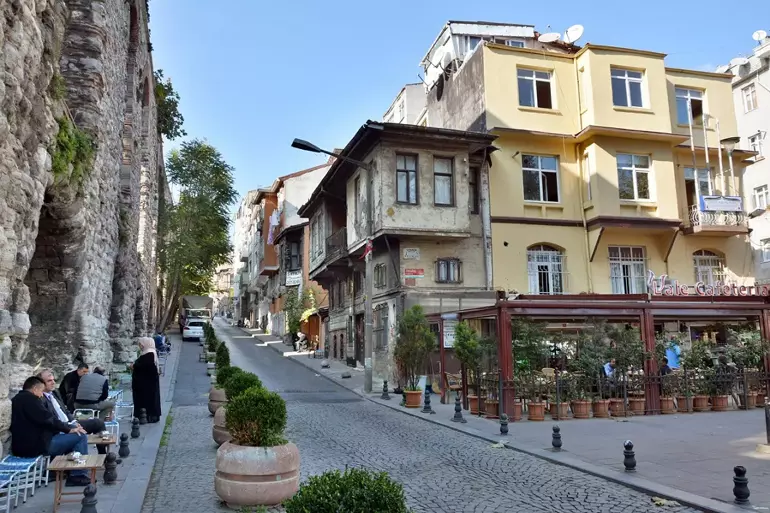 cihangir beyoğlu