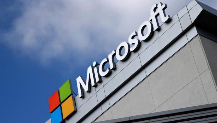 Microsoft yapay zekâ için 80 milyar dolar harcayacak