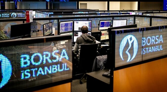 Borsa İstanbul yükselişte! Bankacılık yükseldi, turizm geriledi