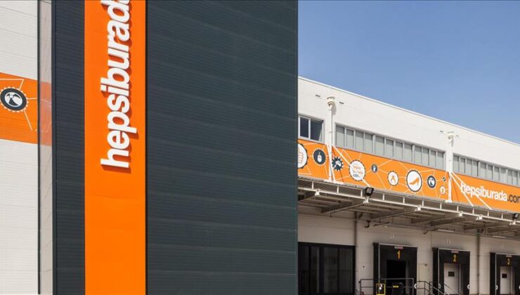 Hepsiburada, yapay zeka ile karne hediyelerini öneriyor