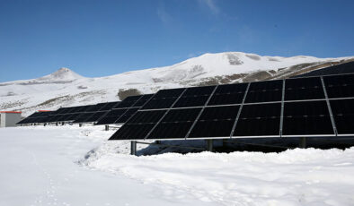 Rüzgar ve güneş enerjisinin bir arada olduğu Bitlis’e yatırımlar artıyor