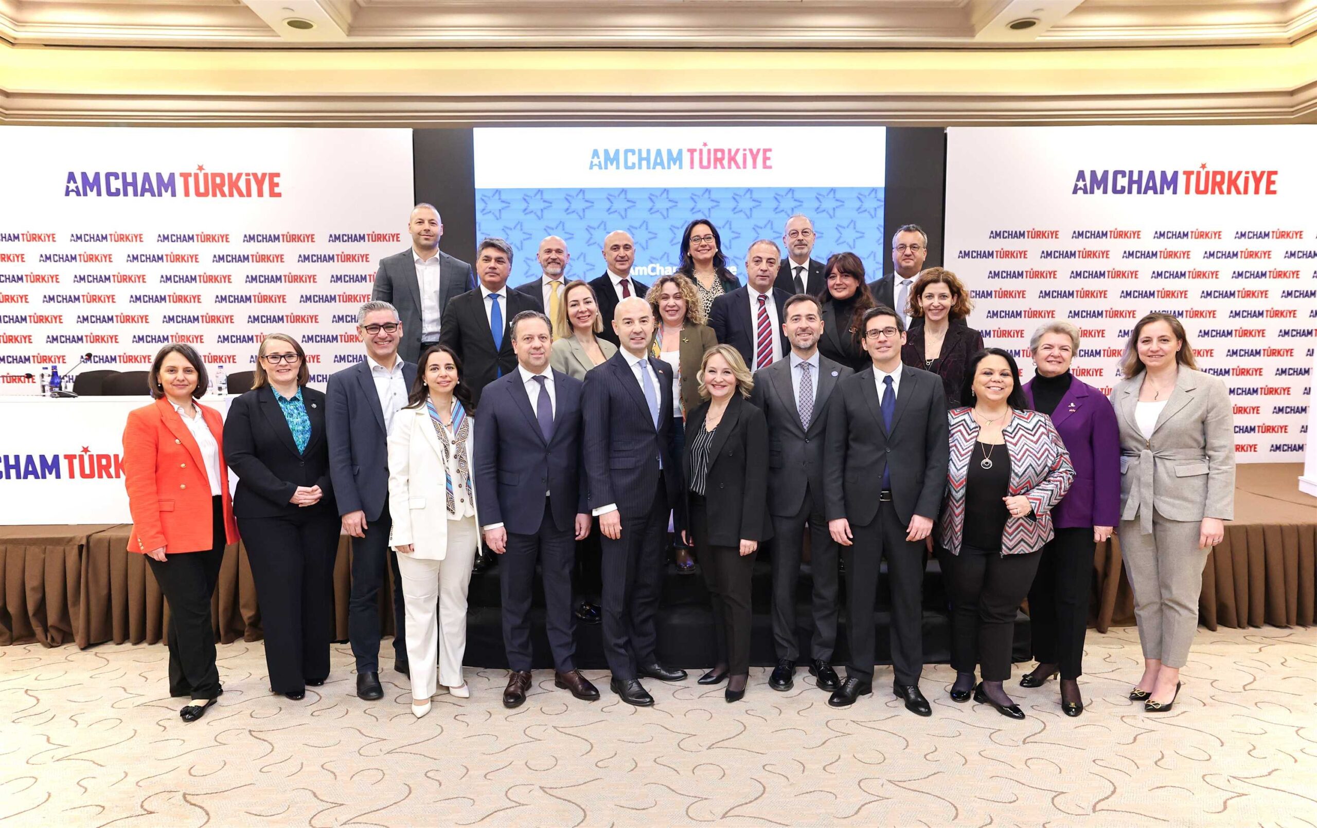 amcham yeni yönetim kurulu