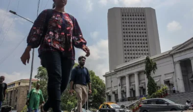 Hindistan Merkez Bankası’ndan dövize sürpriz müdahale