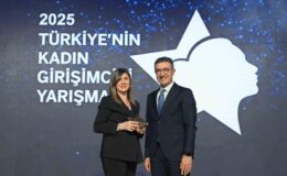 Özlem Kahramaner, ‘Türkiye’nin Kadın Girişimcisi’ ödülünü aldı