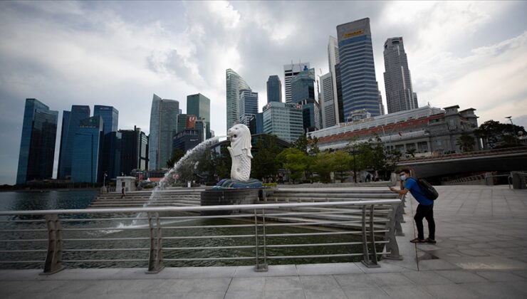 Singapur ekonomisinde büyüme beklentileri aştı