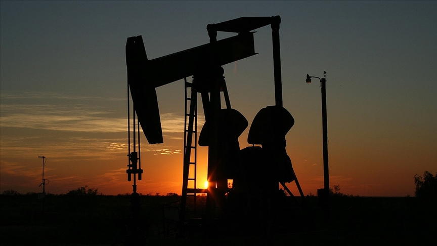 Petrolde denge arayışı