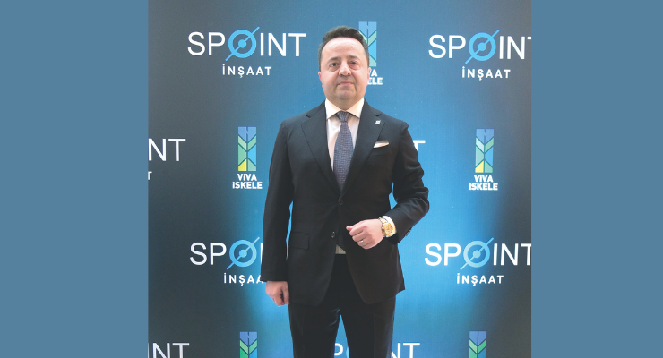 Kadın sporculara inandı onların yanında yer aldı