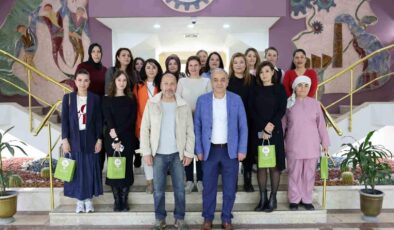 Denizli OSB’de 8 Mart Dünya Kadınlar Günü kutlaması yapıldı