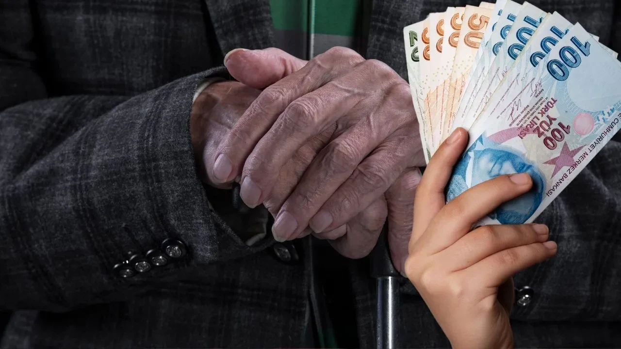 Emekli bayram ikramiyesi 1000 tl ne zaman yatacak, bayramdan önce yatar mı belli oldu