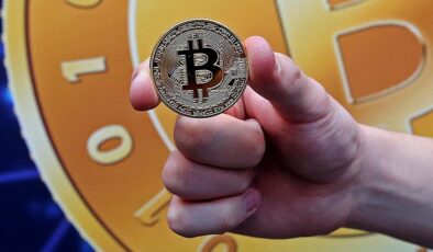 Tarife korkusu azaldı, Bitcoin yükseldi! Kripto para piyasasında son durum