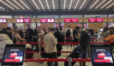 Yurt dışı çıkışında zorunlu beyanda parasal sınır yükseltildi