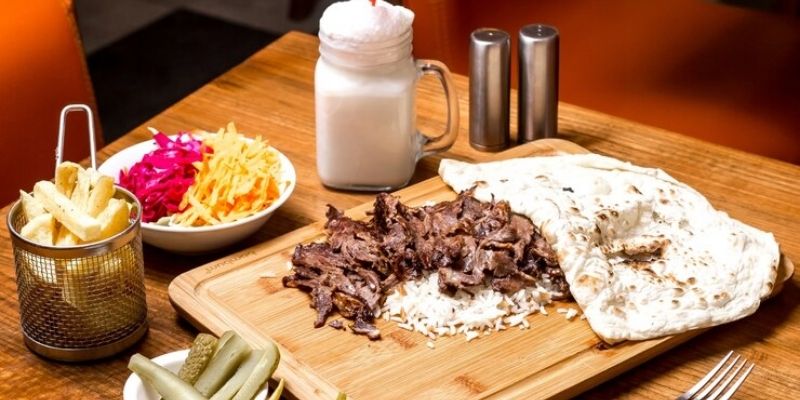 istanbulda en iyi döner nerede yenir istanbul en iyi dönerciler 2025