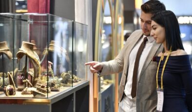 57. IJS İstanbul Jewelry Show başladı! MİB Başkan Vekili Güner ihracatı değerlendirdi