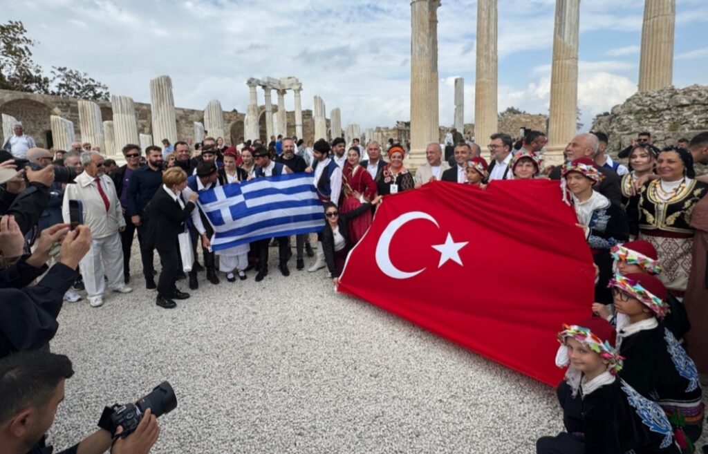 Manavgat-Hanya kardeş şehir