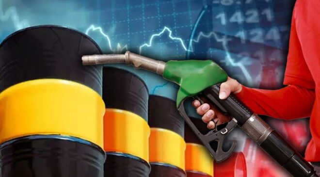 Benzine ve motorine 2 liralık indirim gelecek mi? Güncel akaryakıt fiyatları