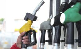 Benzine 2 TL indirim gelecek mi? 9 Nisan çarşamba güncel benzin fiyatları