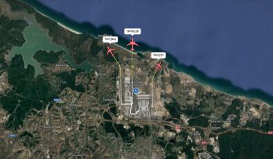 İstanbul Havalimanı’nda 3 uçak aynı anda kalkış yaptı! Tarihi anların radar görüntüsü milyonlarca kez izlendi