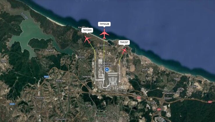 İstanbul Havalimanı’nda 3 uçak aynı anda kalkış yaptı! Tarihi anların radar görüntüsü milyonlarca kez izlendi