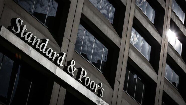 S&P, Türkiye’nin kredi notunu durağan olarak nitelendirdi