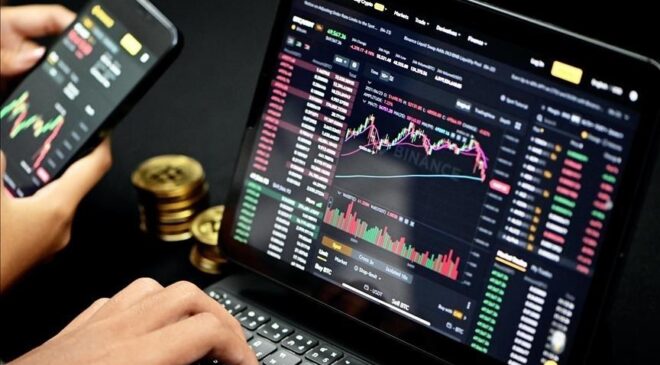 Borsa ve kripto para yatırımcıları dikkat! Satış baskısına uzman açıklaması