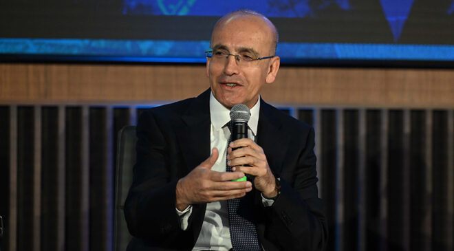 Bakan Şimşek Londra’da: “Ekonomik program kararlılıkla devam edecek”