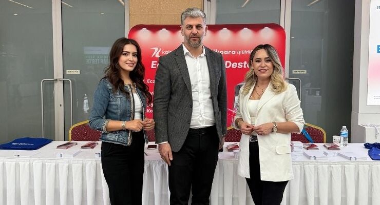 Eczacılıkta verimliliği artıran yazılımlar görücüye çıktı