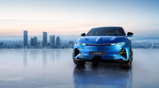 Elektrikli spor otomobil tutkunları hazır mı? Alpine A390 Türkiye pazarına göz kırptı!