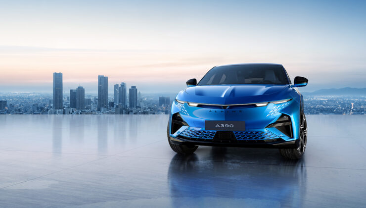Elektrikli spor otomobil tutkunları hazır mı? Alpine A390 Türkiye pazarına göz kırptı!
