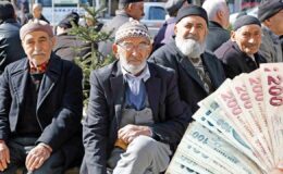 Bağ-Kur emeklileri bayram ikramiyelerine kavuştu! 4a ve 4c emekliler ne zaman ikramiyesini alacak?