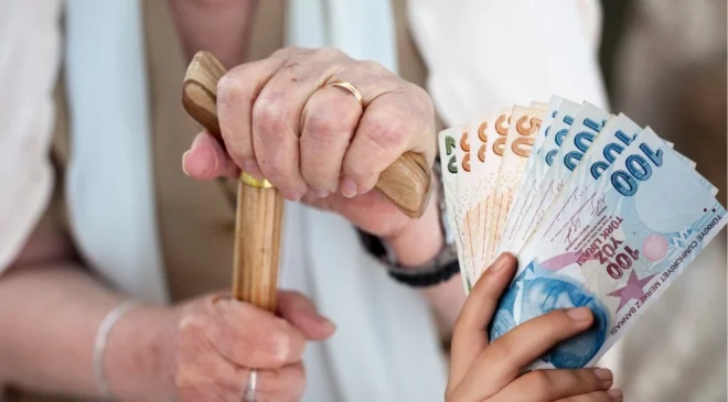 En düşük emekli maaşı 2025 Temmuz zammını Özgür Erdursun hesapladı!