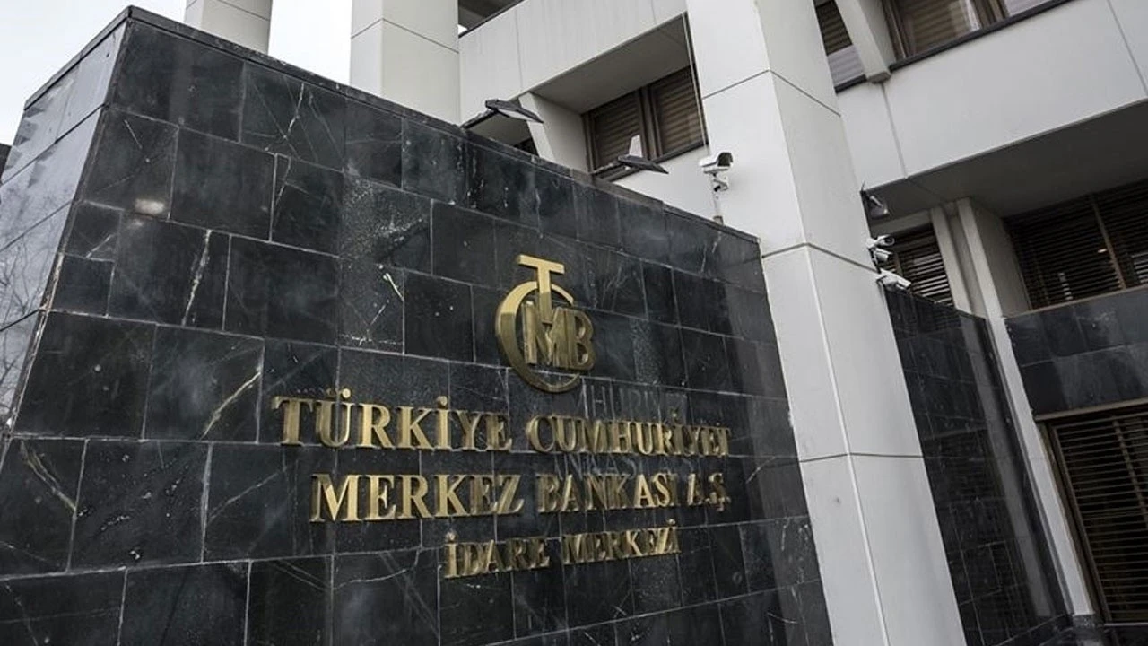 Merkez Bankası rezervleri 141 milyar dolara geriledi