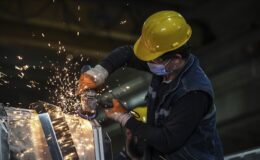 Mart ayı sanayi üretim verileri belli oldu! Hangi sektörde artış var?