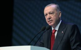 Cumhurbaşkanı Erdoğan: Enflasyon 11 aydır düşüyor, Türkiye küresel fırtınada güçlü ilerliyor